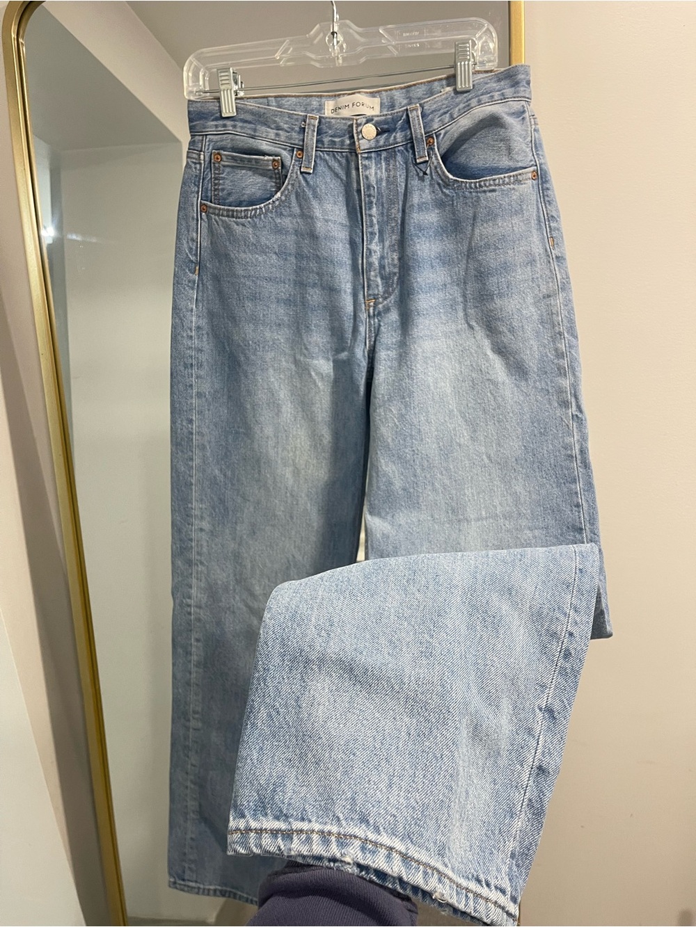 Aritzia denim forum the 90’s iggy lo rise baggy size 27 light wash 31” - Picture 5 of 8